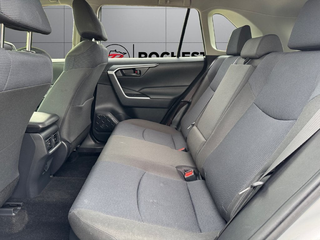 2019 Toyota RAV4 Hybrid LE AWD