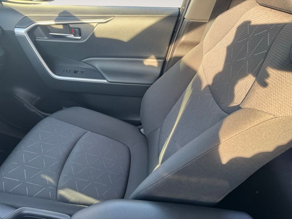2023 Toyota RAV4 XLE AWD