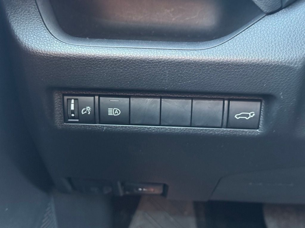 2023 Toyota RAV4 XLE AWD