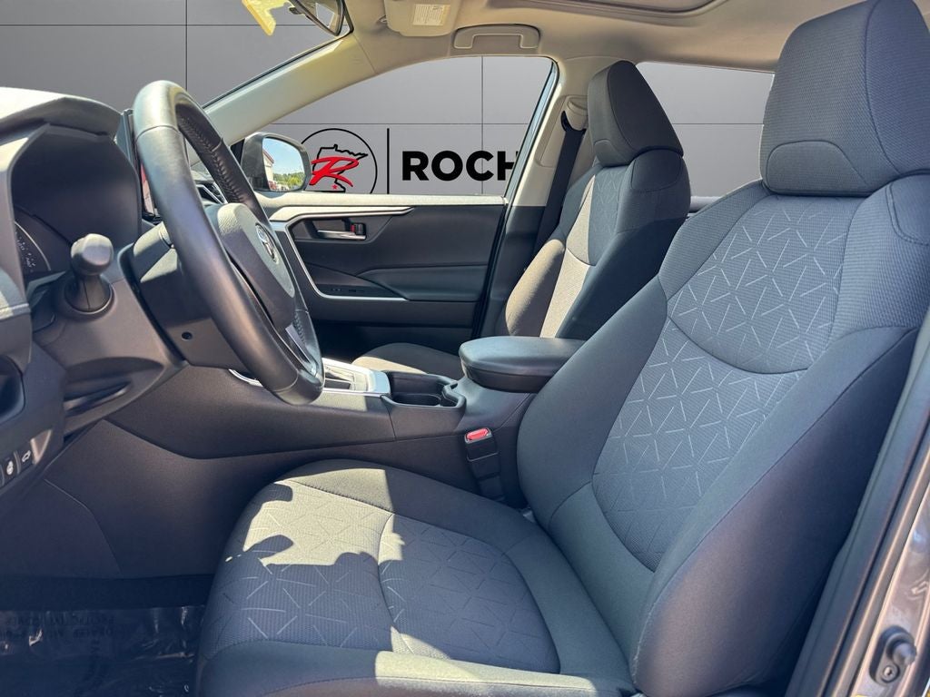 2021 Toyota RAV4 XLE AWD