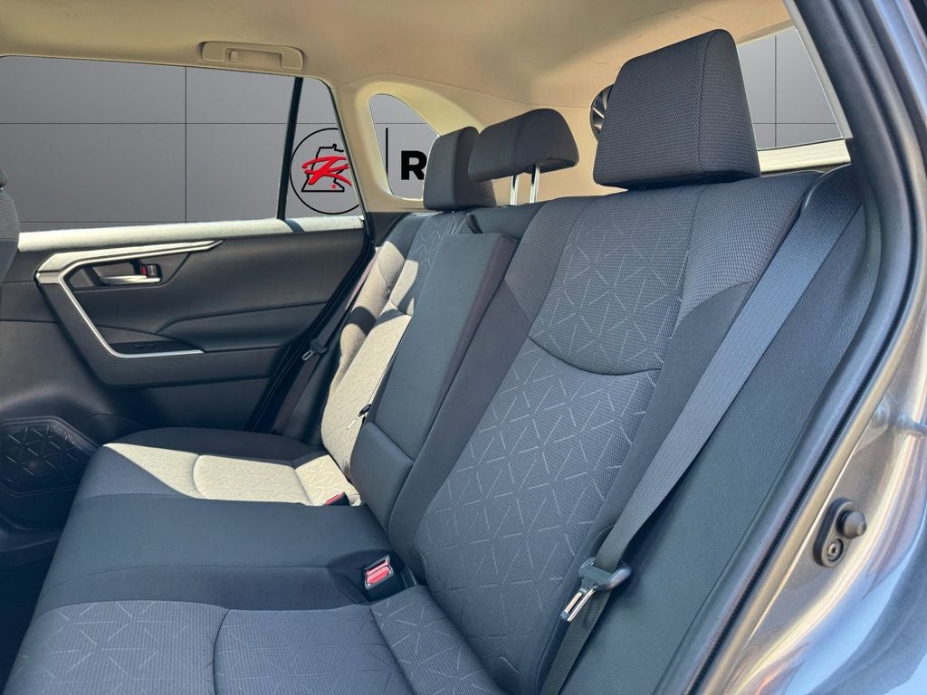 2021 Toyota RAV4 XLE AWD
