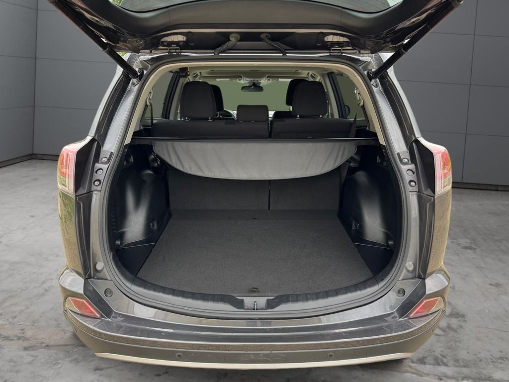 2018 Toyota RAV4 XLE AWD