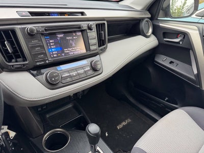 2015 Toyota RAV4 XLE AWD