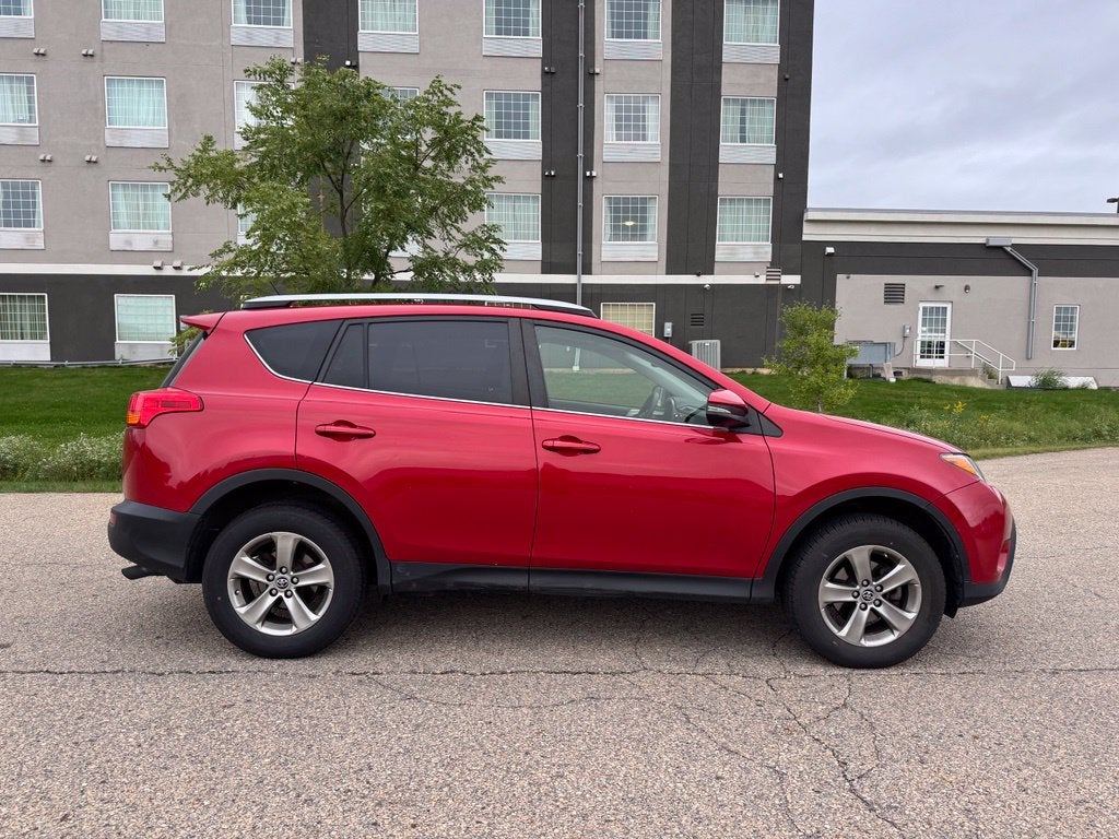 2015 Toyota RAV4 XLE AWD