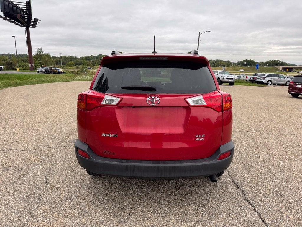 2015 Toyota RAV4 XLE AWD