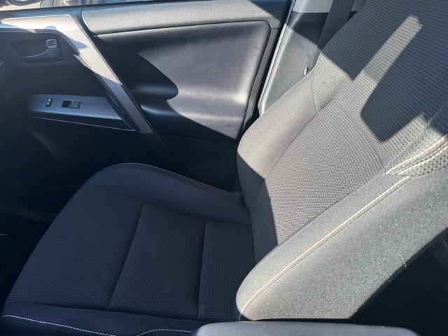 2018 Toyota RAV4 Hybrid LE AWD