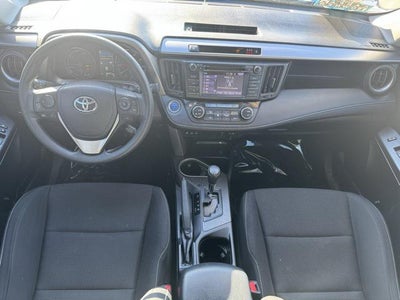 2018 Toyota RAV4 Hybrid LE AWD