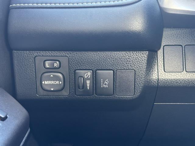 2018 Toyota RAV4 Hybrid LE AWD