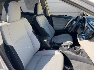 2018 Toyota RAV4 Hybrid LE AWD
