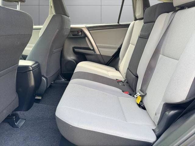 2018 Toyota RAV4 Hybrid LE AWD