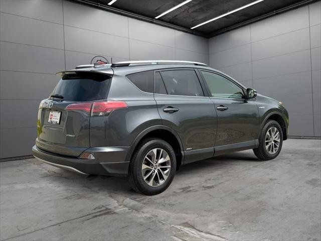 2018 Toyota RAV4 Hybrid LE AWD