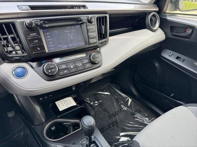 2018 Toyota RAV4 Hybrid LE AWD