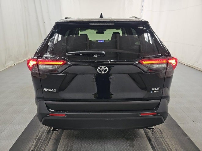 2025 Toyota RAV4 Hybrid XLE AWD