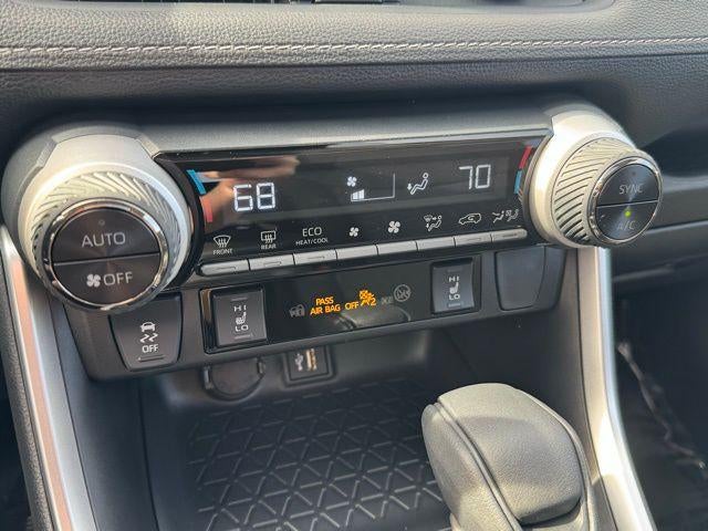 2025 Toyota RAV4 Hybrid XLE AWD