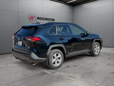 2021 Toyota RAV4 Hybrid XLE AWD