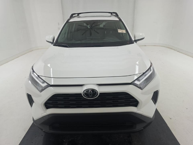 2025 Toyota RAV4 Hybrid XLE AWD