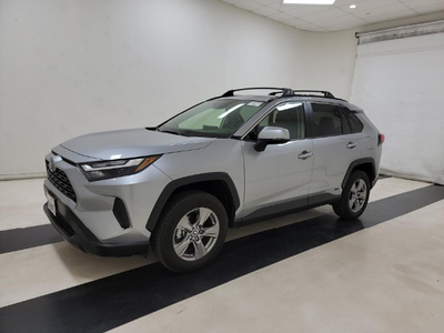 2025 Toyota RAV4 Hybrid XLE AWD