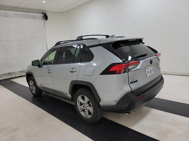 2025 Toyota RAV4 Hybrid XLE AWD