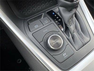 2025 Toyota RAV4 Hybrid XLE AWD