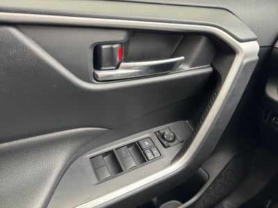 2019 Toyota RAV4 XLE FWD