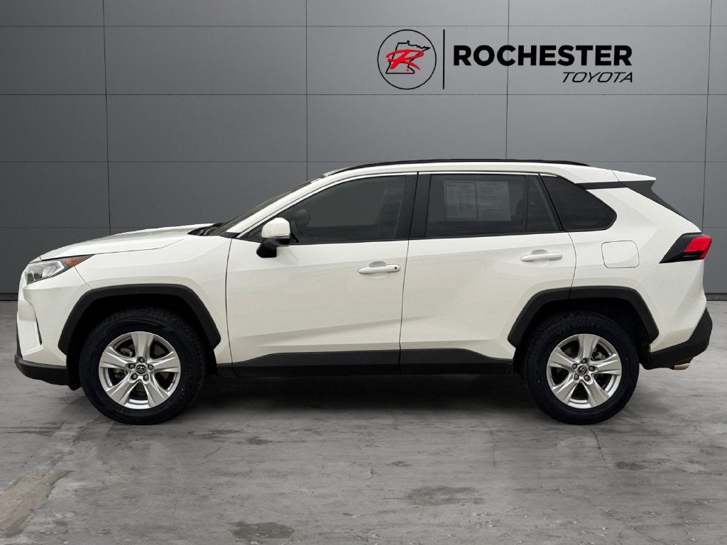 2019 Toyota RAV4 XLE FWD