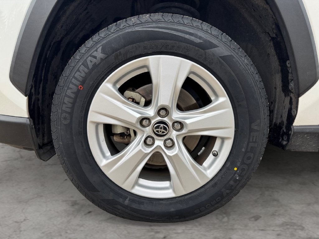 2019 Toyota RAV4 XLE FWD