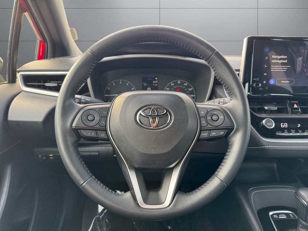 2023 Toyota Corolla Hatchback SE FWD