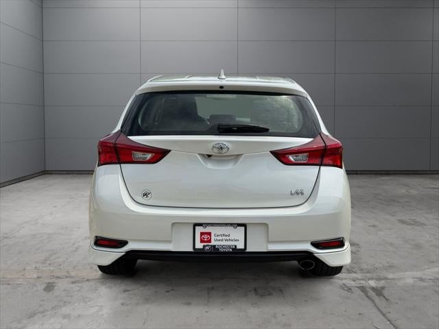 2018 Toyota Corolla iM Base FWD