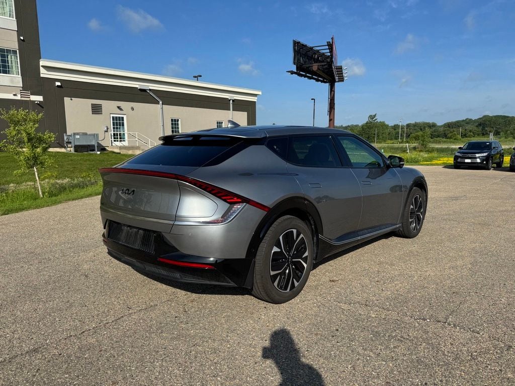 2022 Kia EV6 Wind AWD