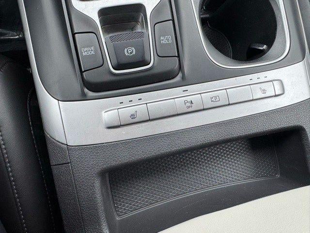 2024 Kia Carnival LX FWD