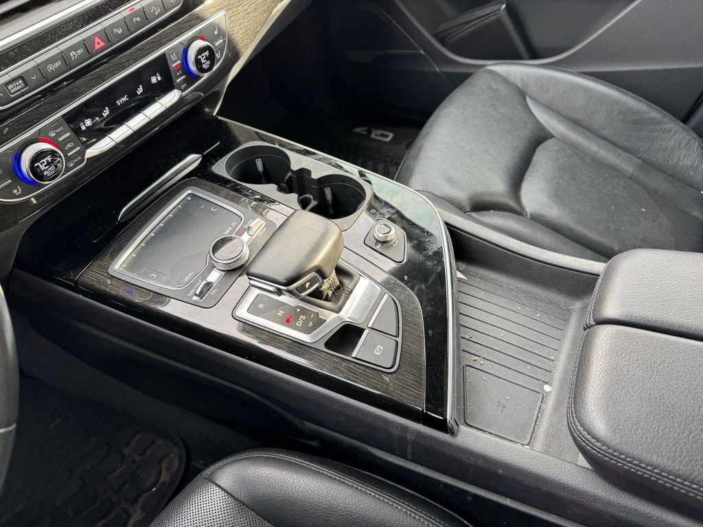 2019 Audi Q7 55 Prestige quattro