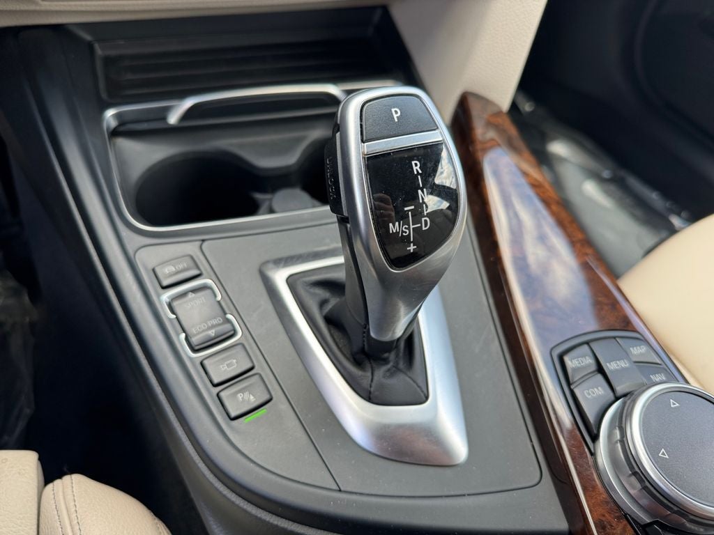 2017 BMW 3 Series 330i xDrive AWD