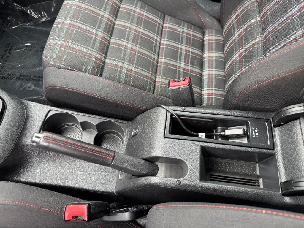 2013 Volkswagen GTI Base FWD