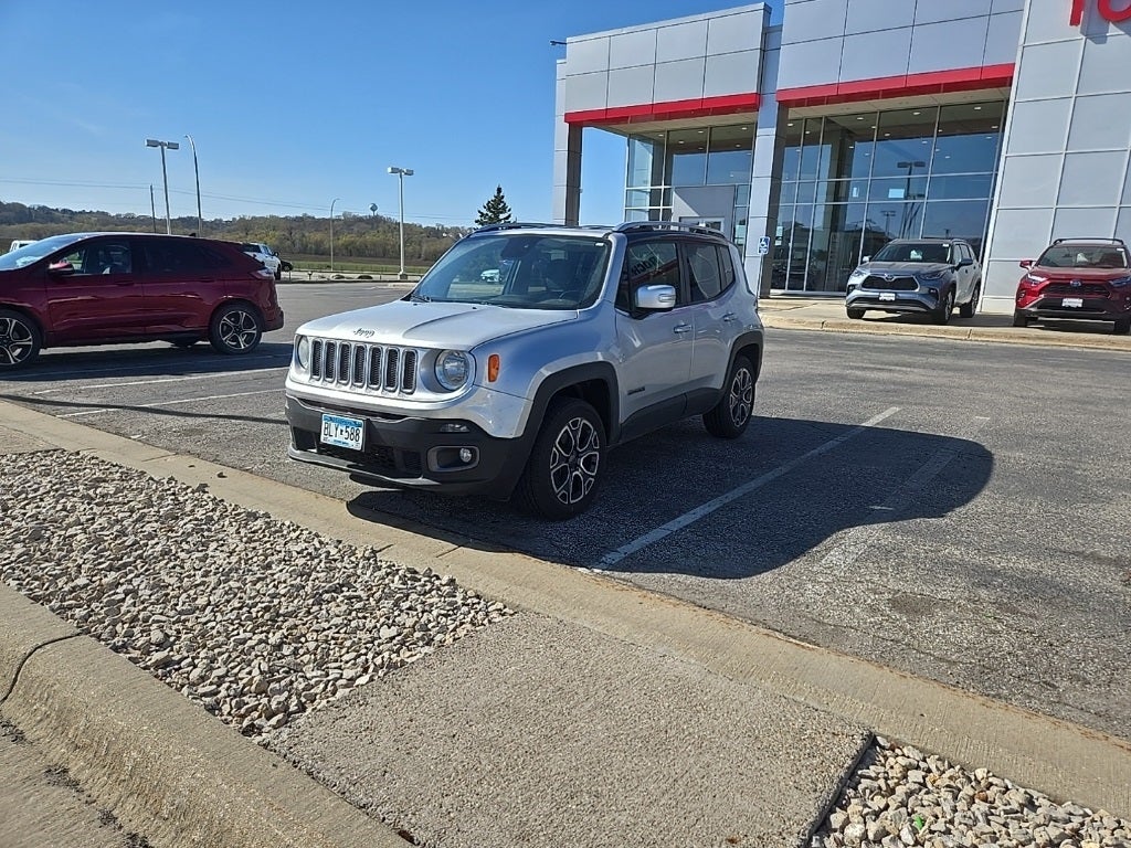 Used 2015 Jeep Renegade Limited with VIN ZACCJBDT7FPB95043 for sale in Rochester, Minnesota