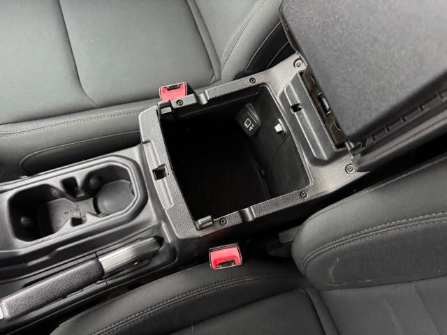 2018 Jeep Wrangler Unlimited Sahara Lifted w/ Heated Steering Wheel + 3 Piece Hard Top