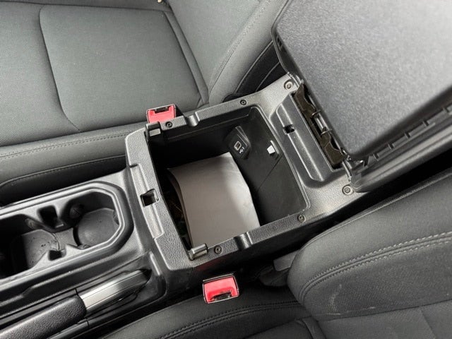 2018 Jeep Wrangler Unlimited Sahara Lifted w/ Heated Steering Wheel + 3 Piece Hard Top