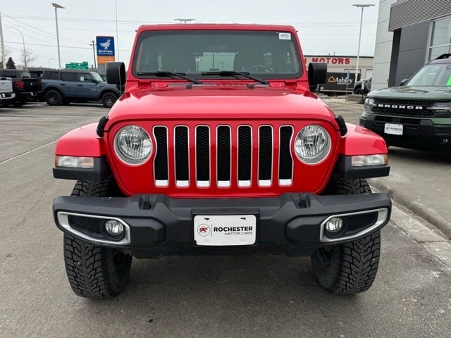 2018 Jeep Wrangler Unlimited Sahara Lifted w/ Heated Steering Wheel + 3 Piece Hard Top