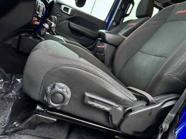 2020 Jeep Wrangler Unlimited Rubicon w/ Heated Steering Wheel + Navigation