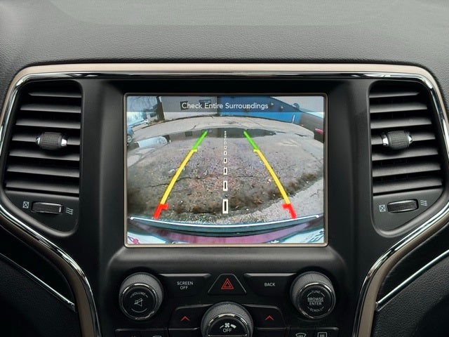 2017 Jeep Grand Cherokee Limited w/ Panoramic Sunroof + Trailer Tow Package