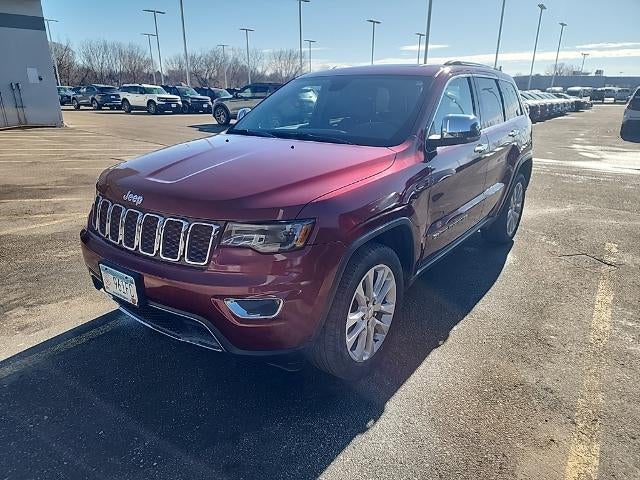 2017 Jeep Grand Cherokee Limited w/ Panoramic Sunroof + Trailer Tow Package