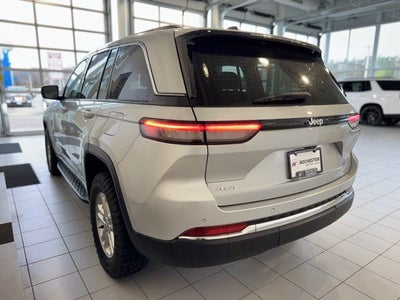 2023 Jeep Grand Cherokee Laredo