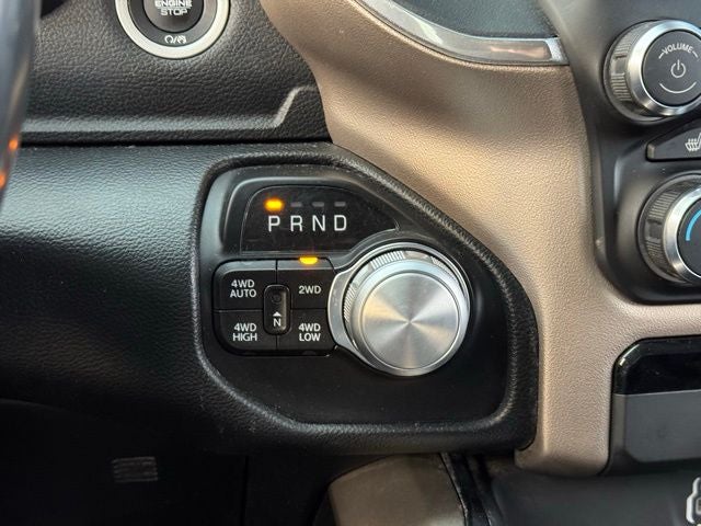 2022 RAM 1500 Laramie w/ Blindspot Detection + Heated Steering Wheel