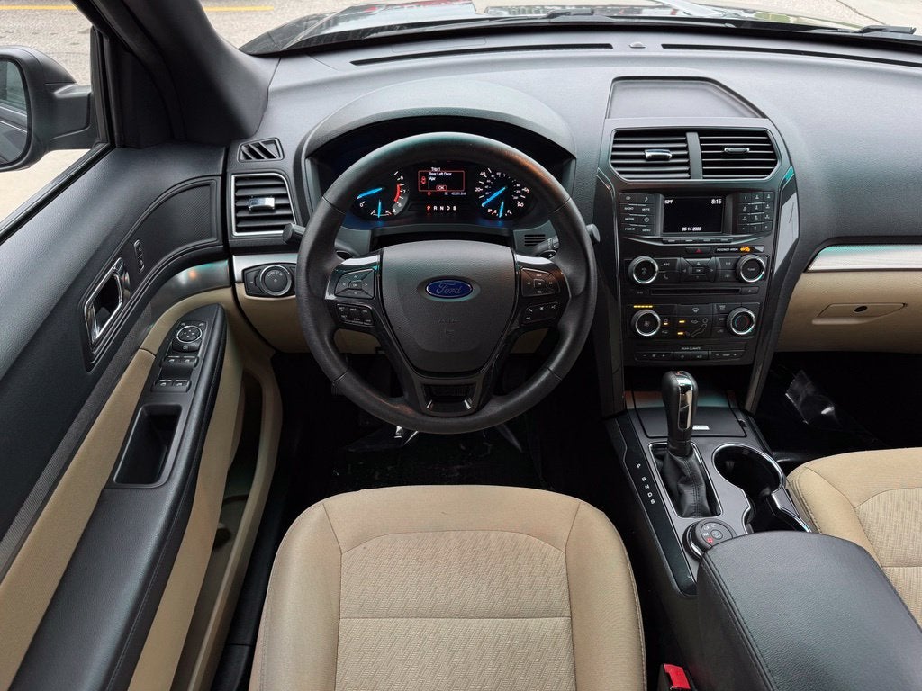 2016 Ford Explorer Base