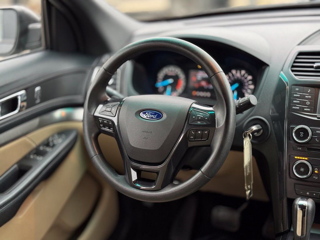 2016 Ford Explorer Base
