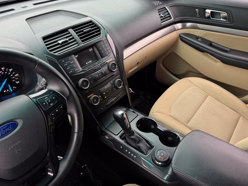 2016 Ford Explorer Base