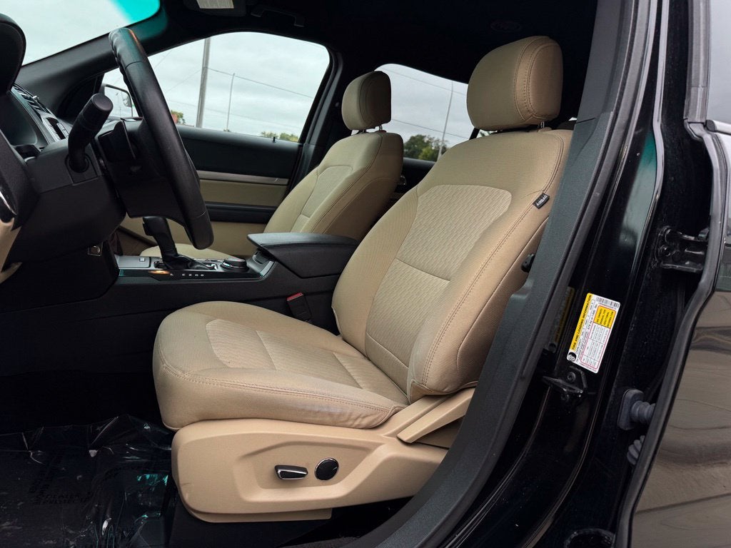 2016 Ford Explorer Base