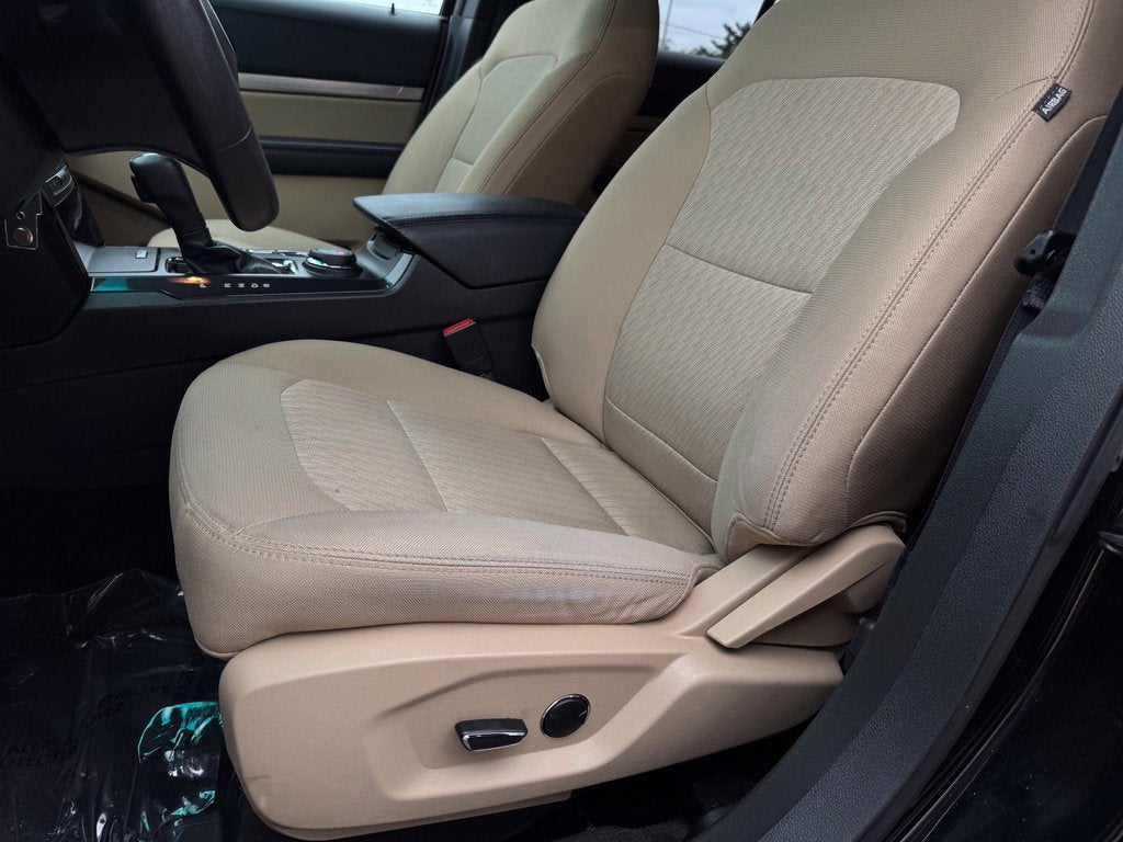 2016 Ford Explorer Base