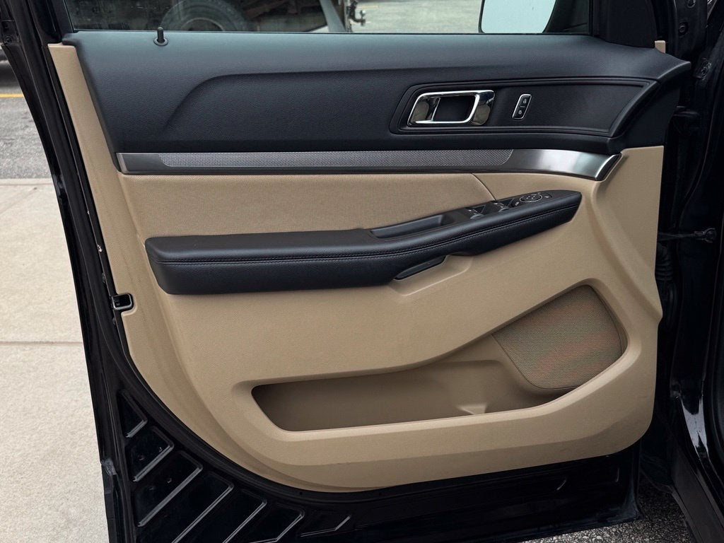 2016 Ford Explorer Base