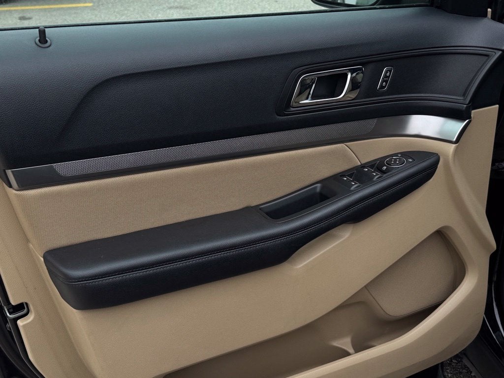 2016 Ford Explorer Base