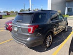 2017 Ford Explorer XLT w/2nd Row Bench